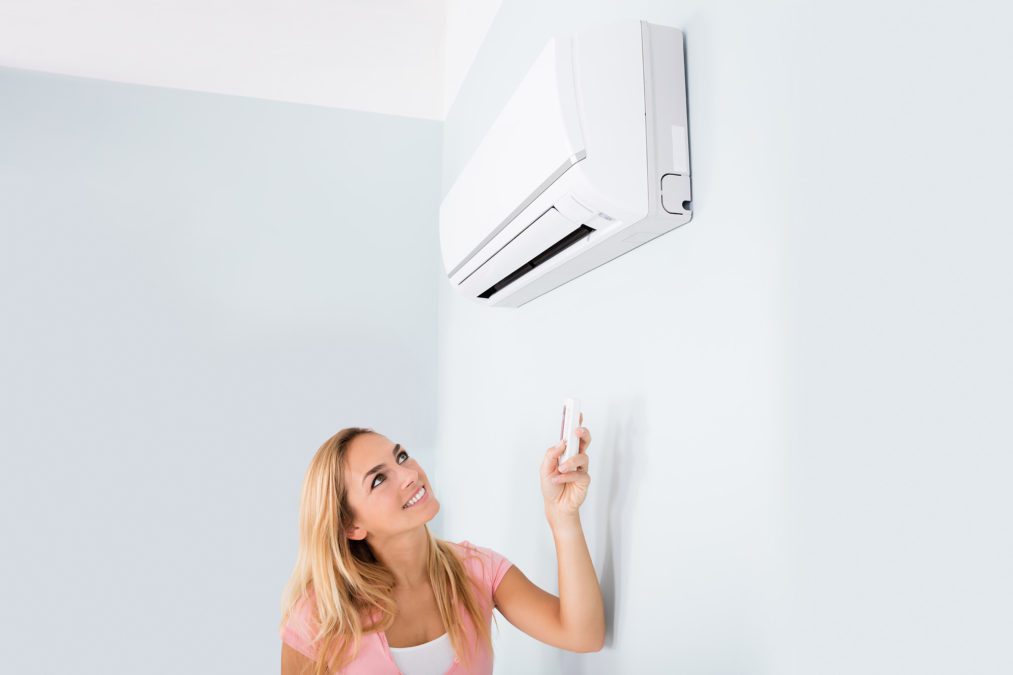 Comparing The Differences Between Wall & Window Air Conditioners